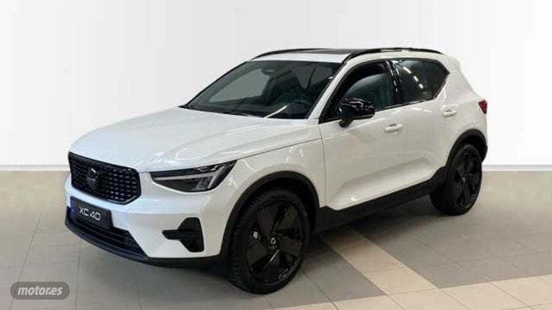 Volvo XC40 XC40 BLACK EDIT PLUS B3 (G) MILD HYBRID - Imagen 2