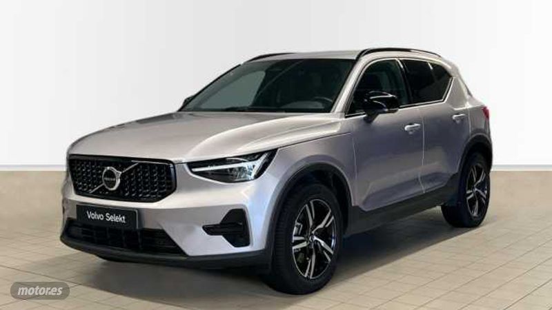 Volvo XC40 2.0 B3 MHEV PLUS DARK DCT 163 CV - Imagen 1