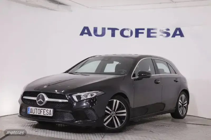 Mercedes Clase A A180D AUTO 118CV S/S 5P # CUERO,NAVI,PARKTRONIC,CAMARA TRASERA, - Imagen 1