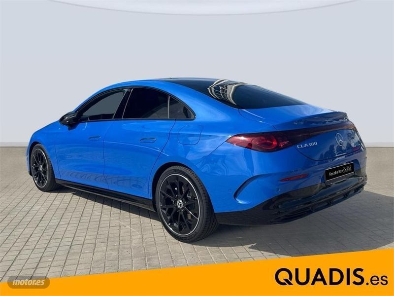 Mercedes Clase CLA 180 con tecnología híbrida - Imagen 2