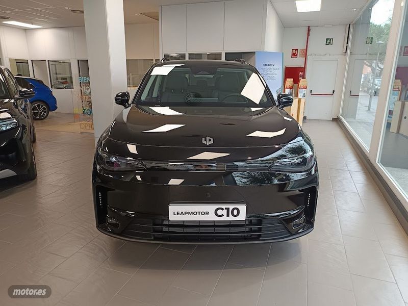 Leapmotor C10 BEV 81.9kWh Design Pro Max AWD - Imagen 2
