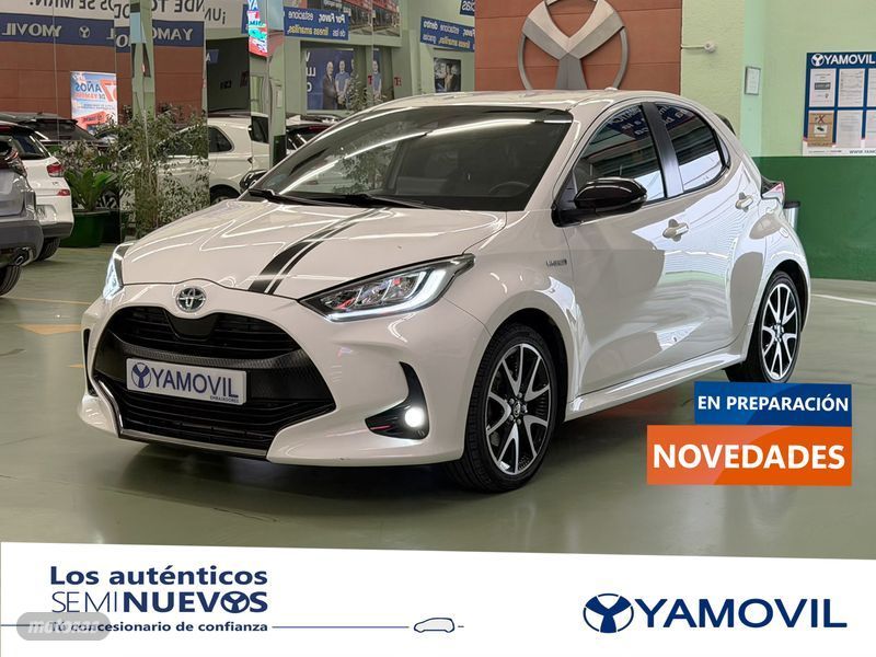 Toyota Yaris 120H Style 85 kW (116 CV) - Imagen 1