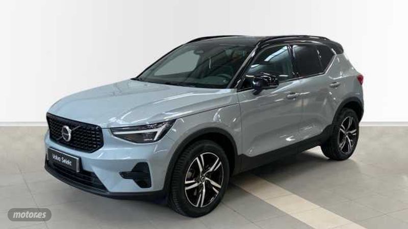 Volvo XC40 XC40 PLUS B3 (G) DARK - Imagen 1