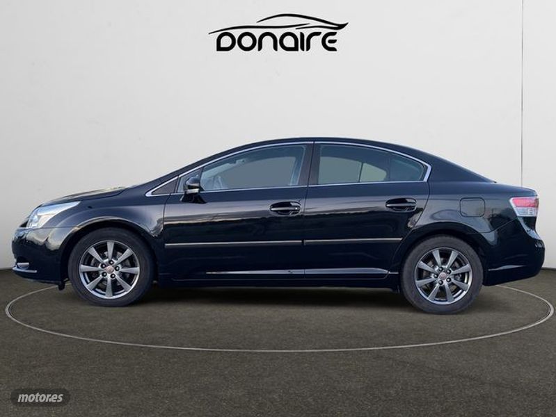 Toyota Avensis 2.0 D-4D Business - Imagen 2