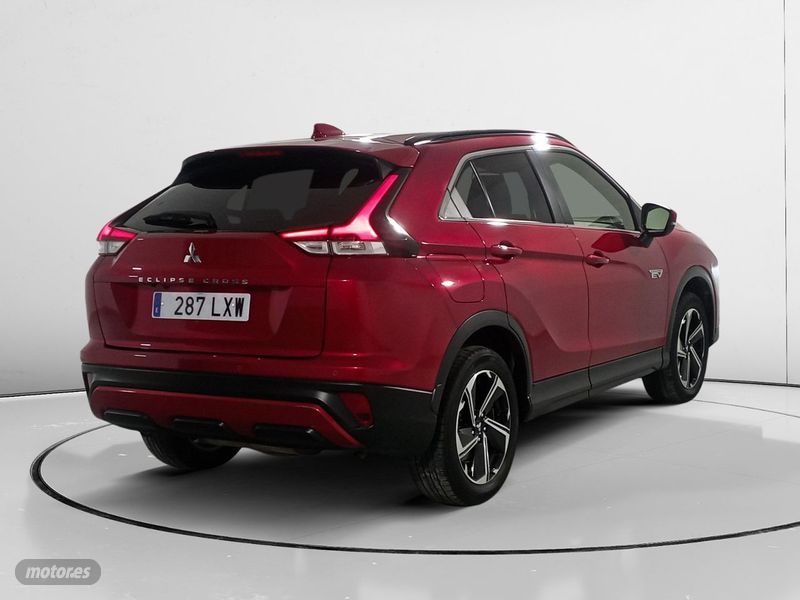 Mitsubishi Eclipse Cross Kaiteki PHEV 4WD - Imagen 2