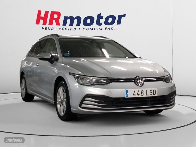 Volkswagen Golf Life - Imagen 1