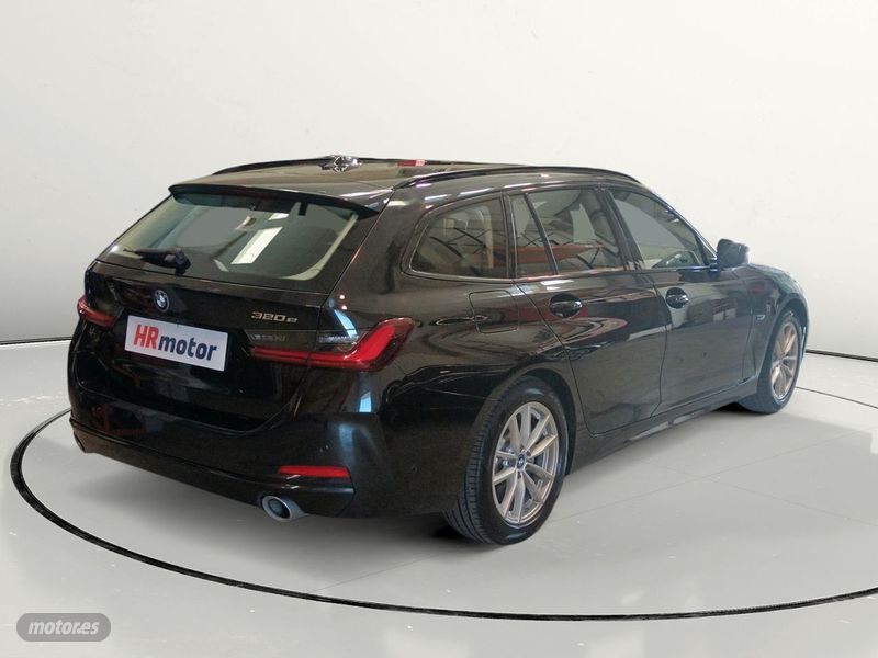 BMW Serie 3 320e 150 kW (204 CV) - Imagen 2