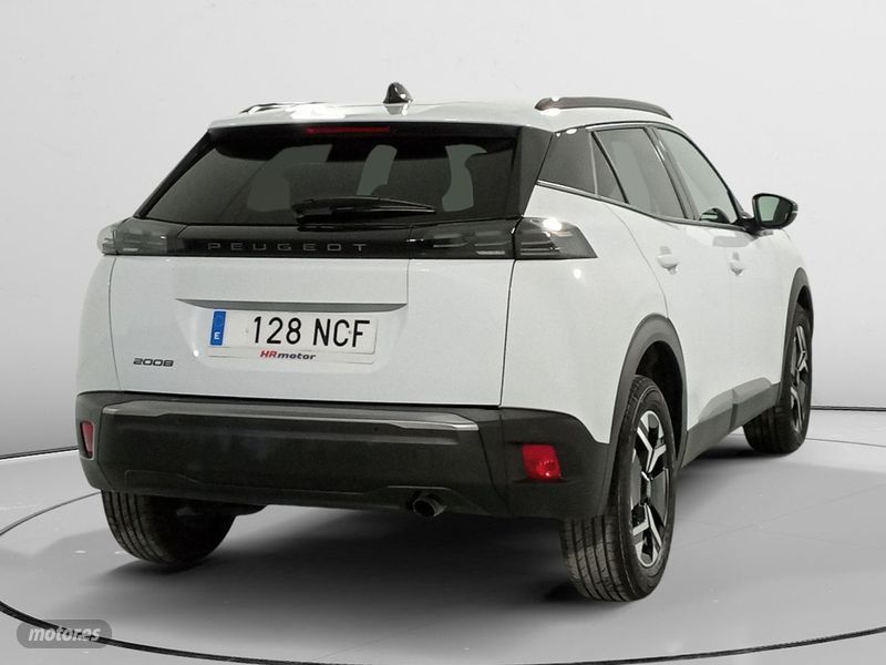 Peugeot 2008 Allure - Imagen 2