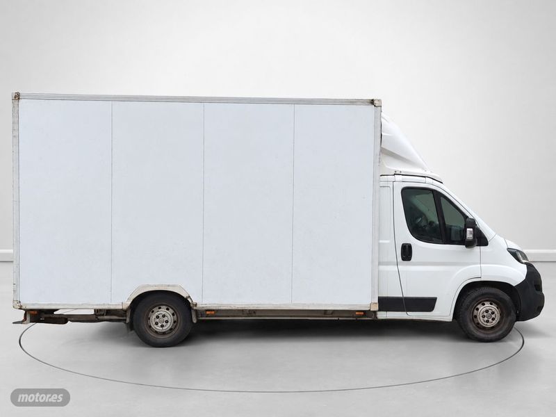 Peugeot Boxer Furgon BlueHDi 140 S&S 335 L3H2 103 kW (140 CV) - Imagen 2