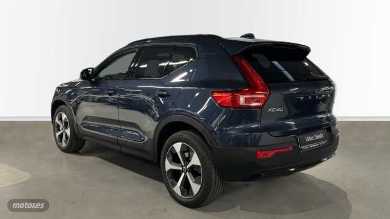 Volvo XC40 XC40 Ultra, B3 Mild hybrid, Gasolina, Dark - Imagen 2