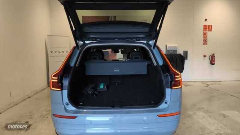 Volvo XC 60 XC60 2.0 B5 P MHEV CORE AUTO 4WD 250 5P - Imagen 2