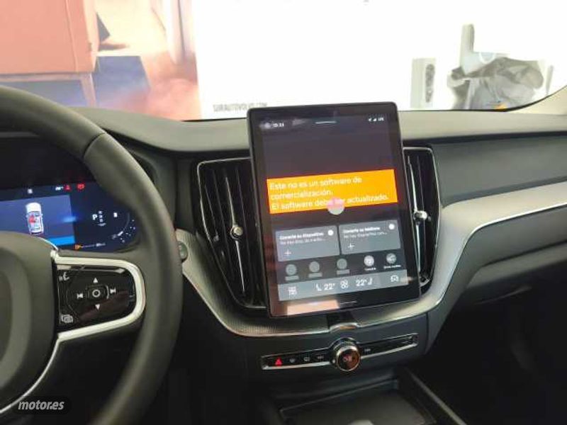 Volvo XC 60 XC60 2.0 B5 P MHEV ESSENTIAL AUTO 4WD 250 5P - Imagen 2