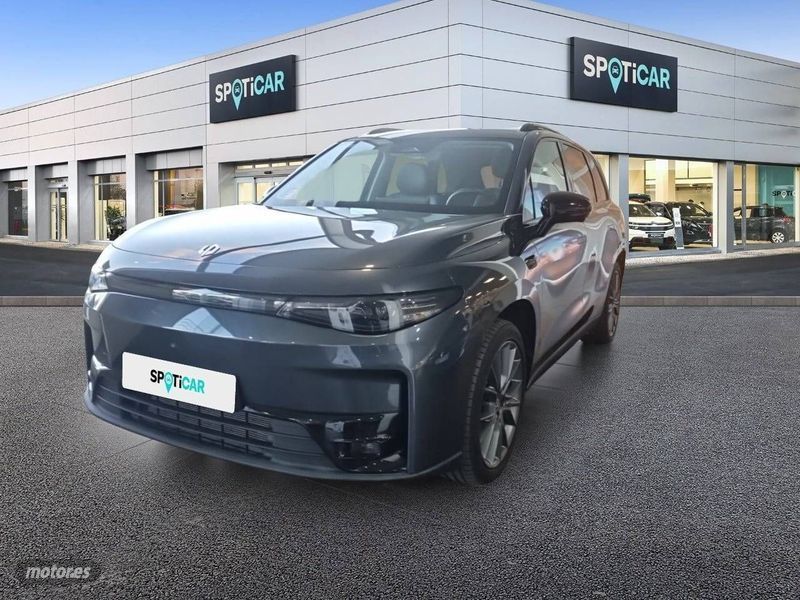 Leapmotor C10 REEV 28.4 kWh Auto Design - Imagen 1