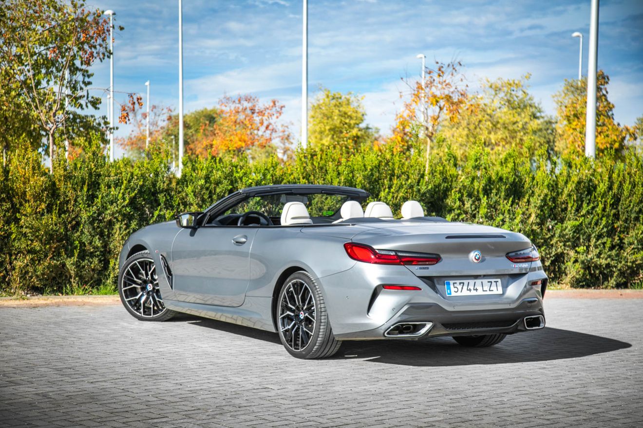 BMW M850i Cabrio