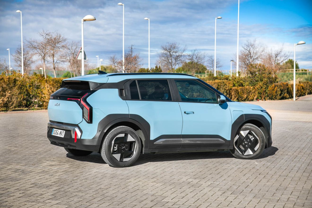 KIA EV3