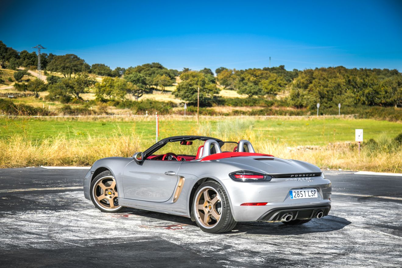 Porsche 718 Boxster