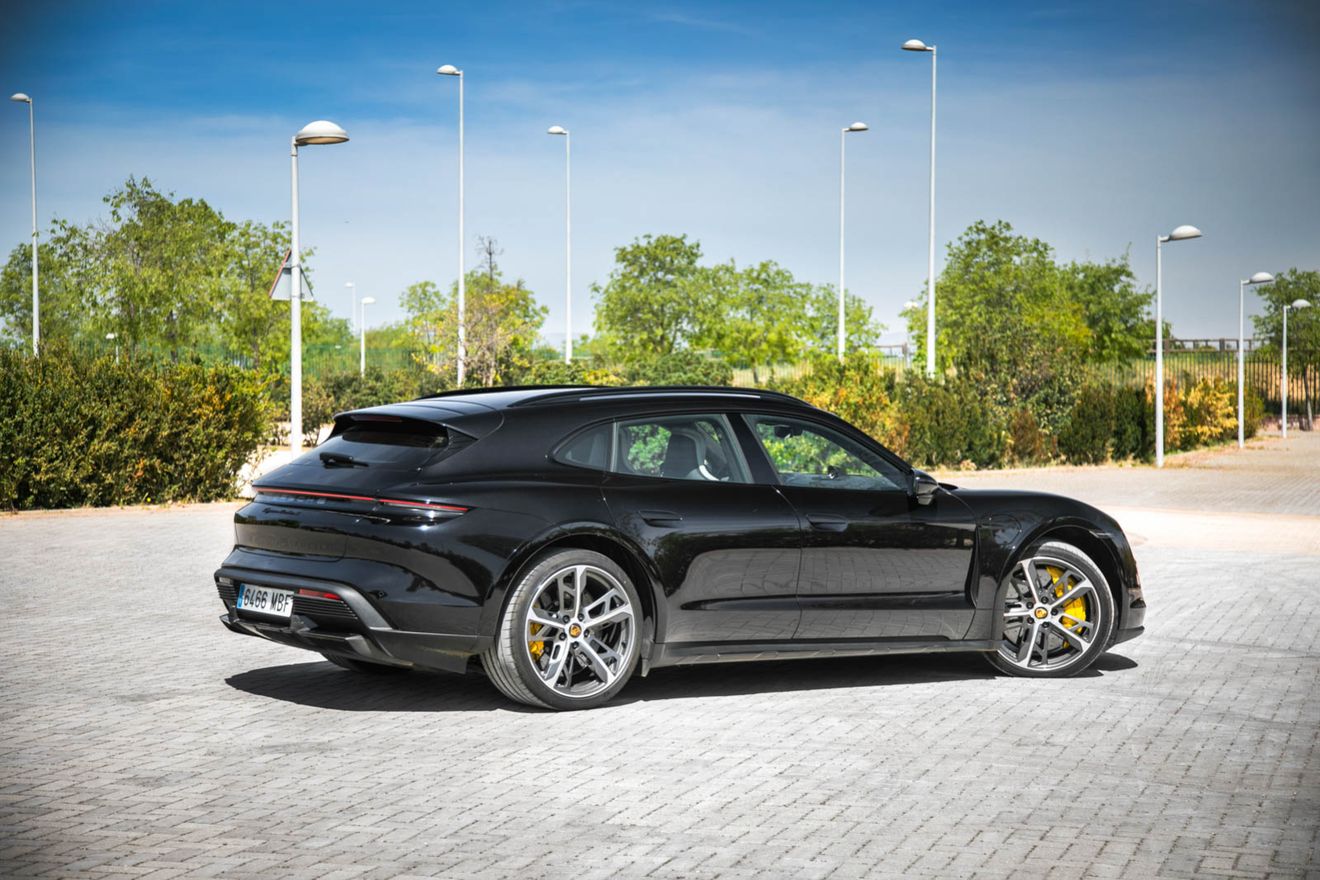 Prueba Porsche Taycan Cross Turismo Turbo S, no es una lavadora