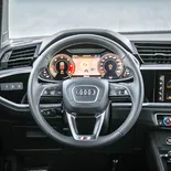 Audi Q3 40 TDI - Miniatura 2