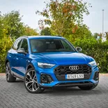 Audi Q5 55 TFSIe quattro Black Line Edition (Azul Ultra Metalizado) - Miniatura 6