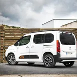 Citroën Berlingo Talla M (color Blanco Banquise y pack XTR) - Miniatura 11