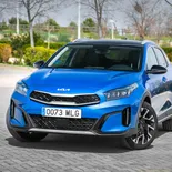 KIA XCeed PHEV (color Blue Flame) - Miniatura 5