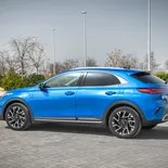 KIA XCeed PHEV (color Blue Flame) - Miniatura 8