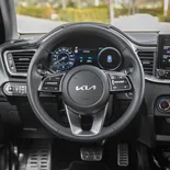 KIA XCeed PHEV (color Blue Flame) - Miniatura 2