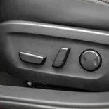 Mazda3 5 Puertas 2.0 Skyactiv-X Automático Zenith - Miniatura 17