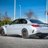 Mercedes-AMG C 63 E Performance - Miniatura 27