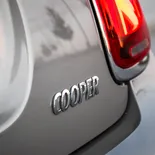 MINI Cooper 5 Puertas - Miniatura 27