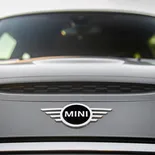 Fotos MINI Cooper SE M - Miniatura 1