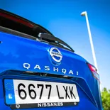 Nissan Qashqai 1.3 DIG-T MHEV 4x4 (Magnetic Blue) - Miniatura 4