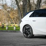 Opel Astra GSe - Miniatura 21