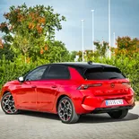 Opel Astra Hybrid - Miniatura 11