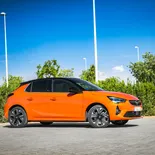 Opel Corsa-e Elegance (Naranja Cuántico) - Miniatura 7