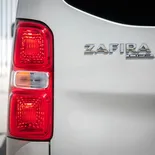 Opel Zafira Life Business Innovation L 180 CV - Miniatura 10
