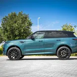 Range Rover Sport D250 MHEV Dynamic SE (Giola Green) - Miniatura 17