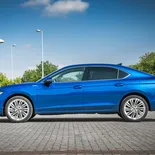 Skoda Superb 2.0 TDI L&K (Azul Cobalto) - Miniatura 11