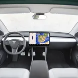 Tesla Model 3 Performance - Miniatura 3