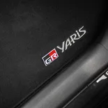 Toyota GR Yaris Negro - Miniatura 4