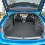 Volkswagen Arteon Shooting Brake 2.0 TDI R-Line (Azul Malibú) - Miniatura 8