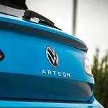 Volkswagen Arteon Shooting Brake 2.0 TDI R-Line (Azul Malibú) - Miniatura 19