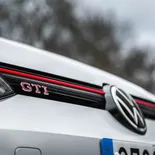 Volkswagen Golf GTI Clubsport - Miniatura 20
