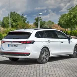 Volkswagen Passat Variant 1.5 eTSI R-Line - Miniatura 19