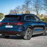 Volkswagen Touareg V6 3.0 TDI R-Line (Meloe Blue) - Miniatura 20