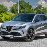 Alfa Romeo Junior Ibrida Sport Speciale (Gris Arese) - Miniatura 2