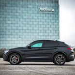 Alfa Romeo Stelvio - Miniatura 16