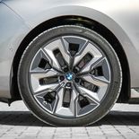 BMW i7 xDrive60 - Miniatura 9