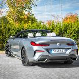 BMW M850i xDrive Cabrio - Miniatura 13