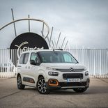 Citroën Berlingo Talla M EAT8 (color Arena y pack XTR) - Miniatura 6